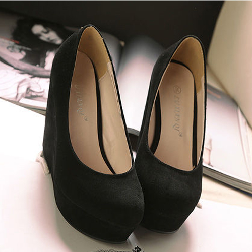 black wedge heels with ankle strap wiht bow