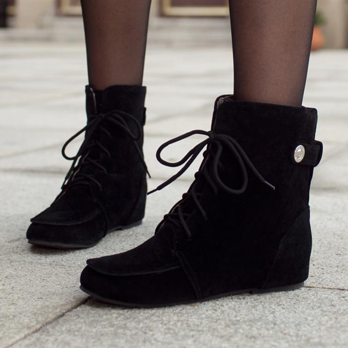 black short wedge heels